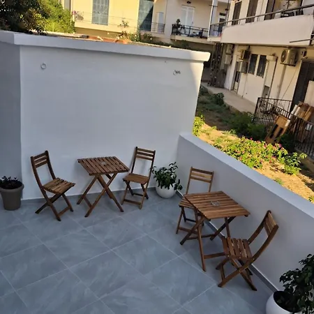 Daedalus Rhodes Center Olive Semi-basement Apartment Rhodes City